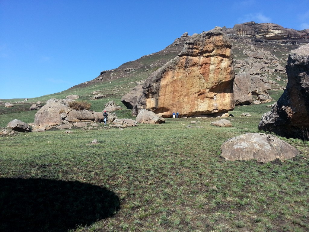 Gxalingenwa Cave via Pinnacle Rock