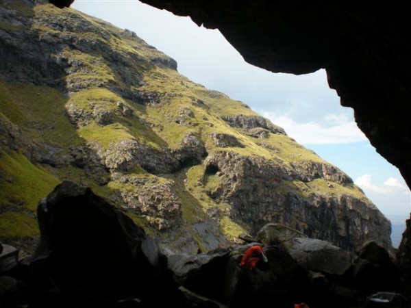 Spare Rib Cave Hike